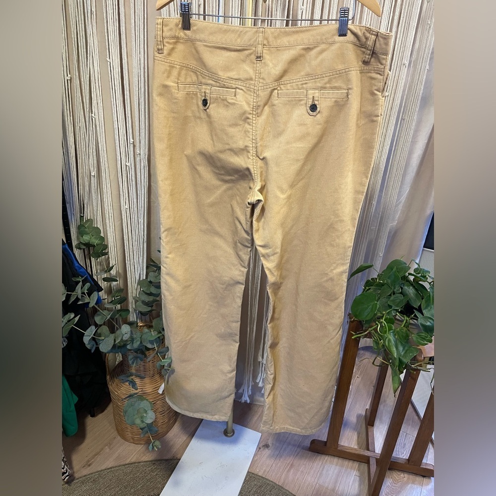 NWT Tommy Hilfiger corduroy pants High Rise wide leg Tan Khaki size 16 - Picture 8 of 12